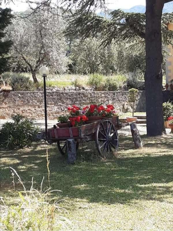 Agrifarm La Corte Apartment Villa Bensi Kültér fotó